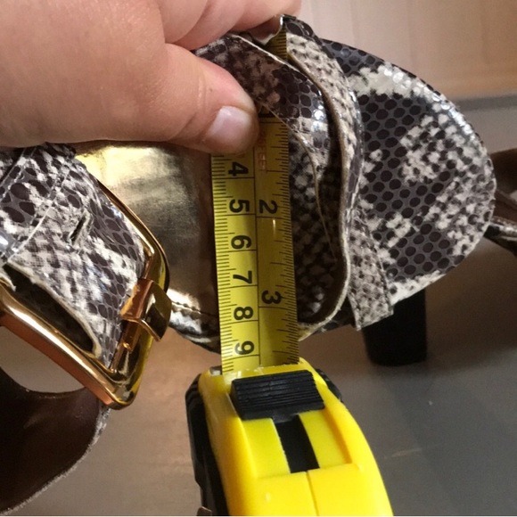 Franco Sarto Snakeskin Genuine Leather Sandals 9 - Picture 16 of 16